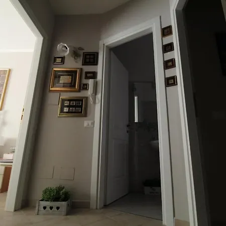 Apartment Bomboniera In The Heart Of Nettuno